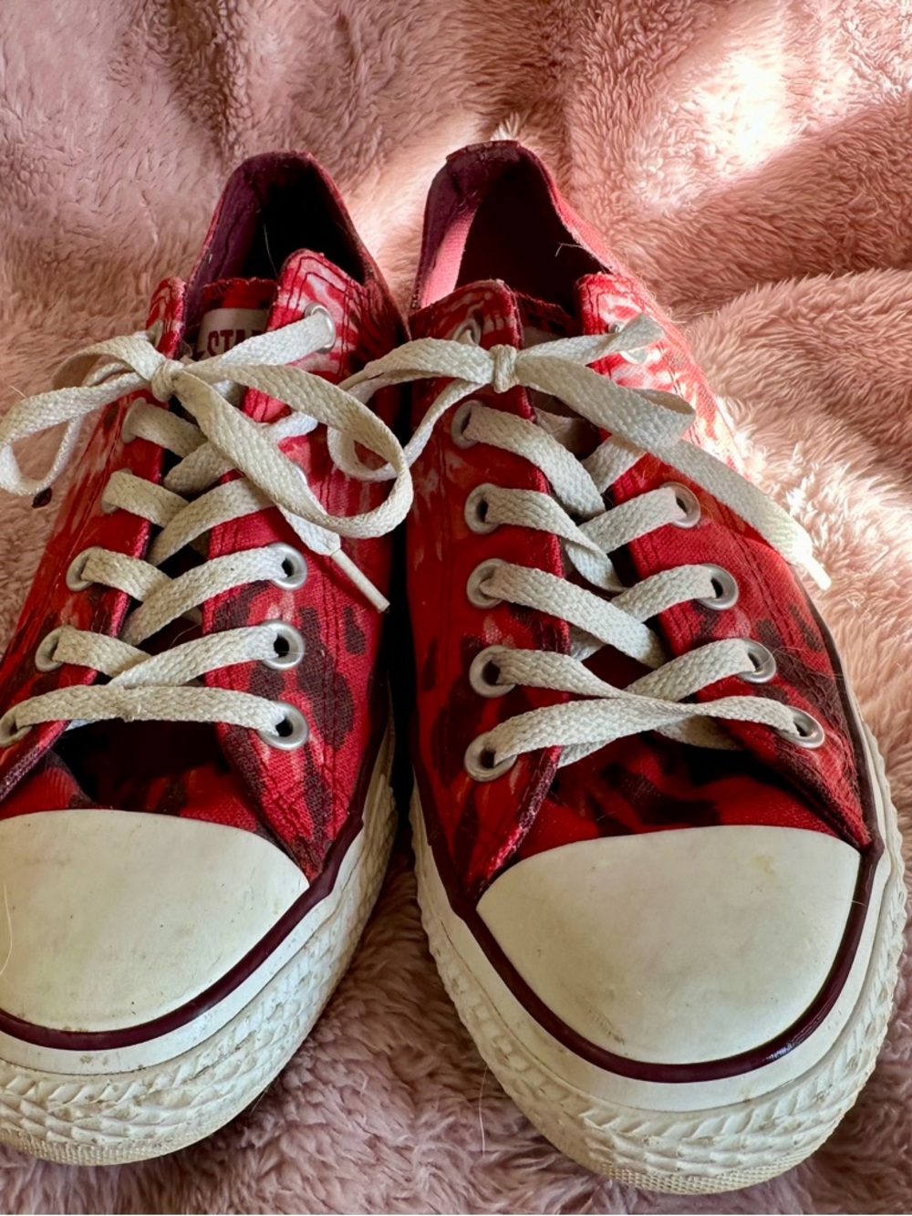 Red tie-dye Low-Top Converse Sneakers 
Size 8 women